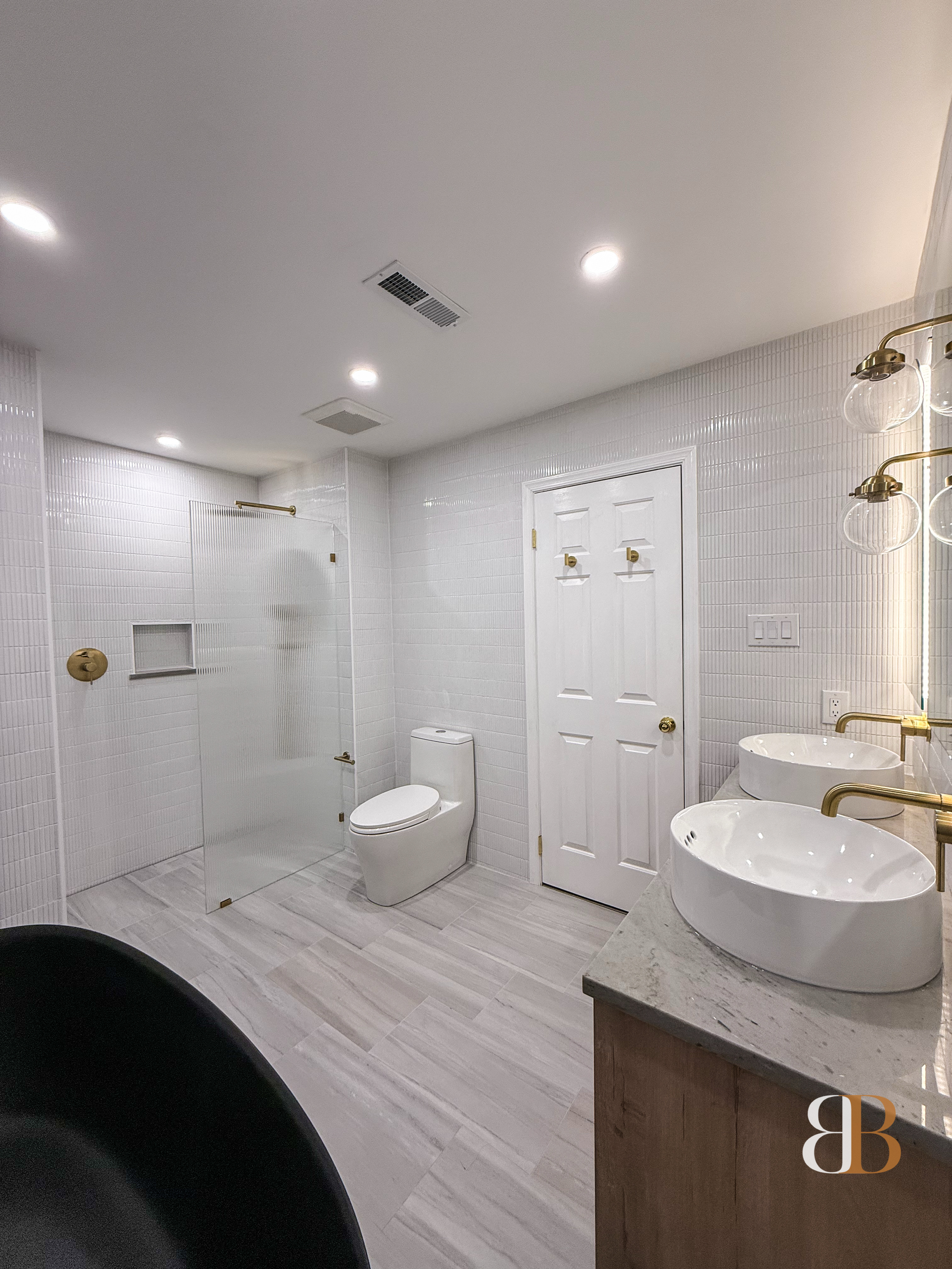 Modern bathroom remodel in Lower Gwynedd by B&B Associates Creations — photo 8